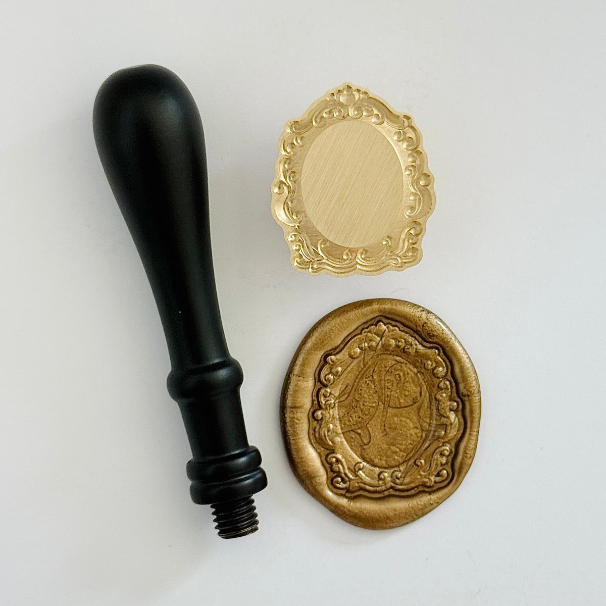 Oval Frame No. 7 Wax Stamp