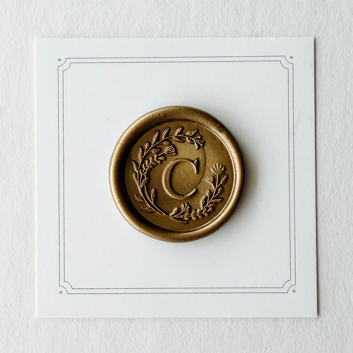 Initial Floral Wreath Round Wax Seal Stamp (A-Z)