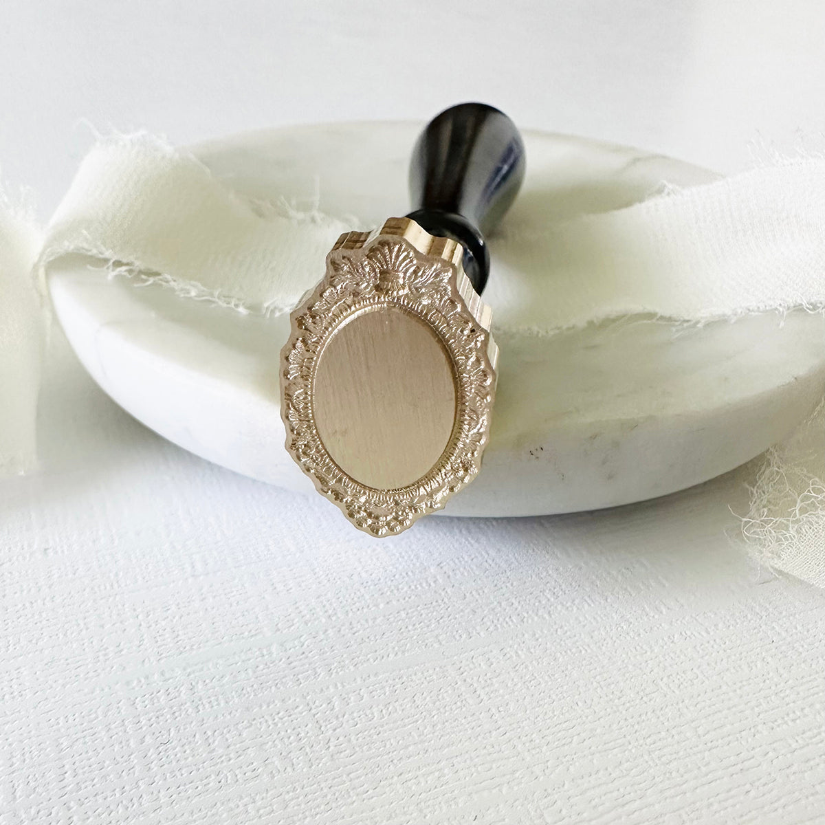 Oval Frame No. 2 Wax Stamp