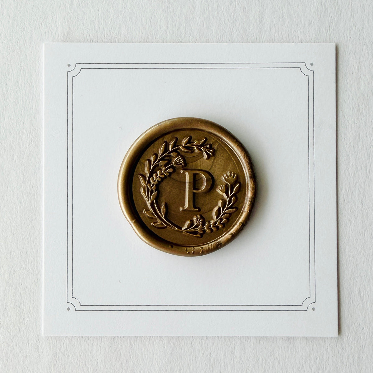 Initial Floral Wreath Round Wax Seal Stamp (A-Z)