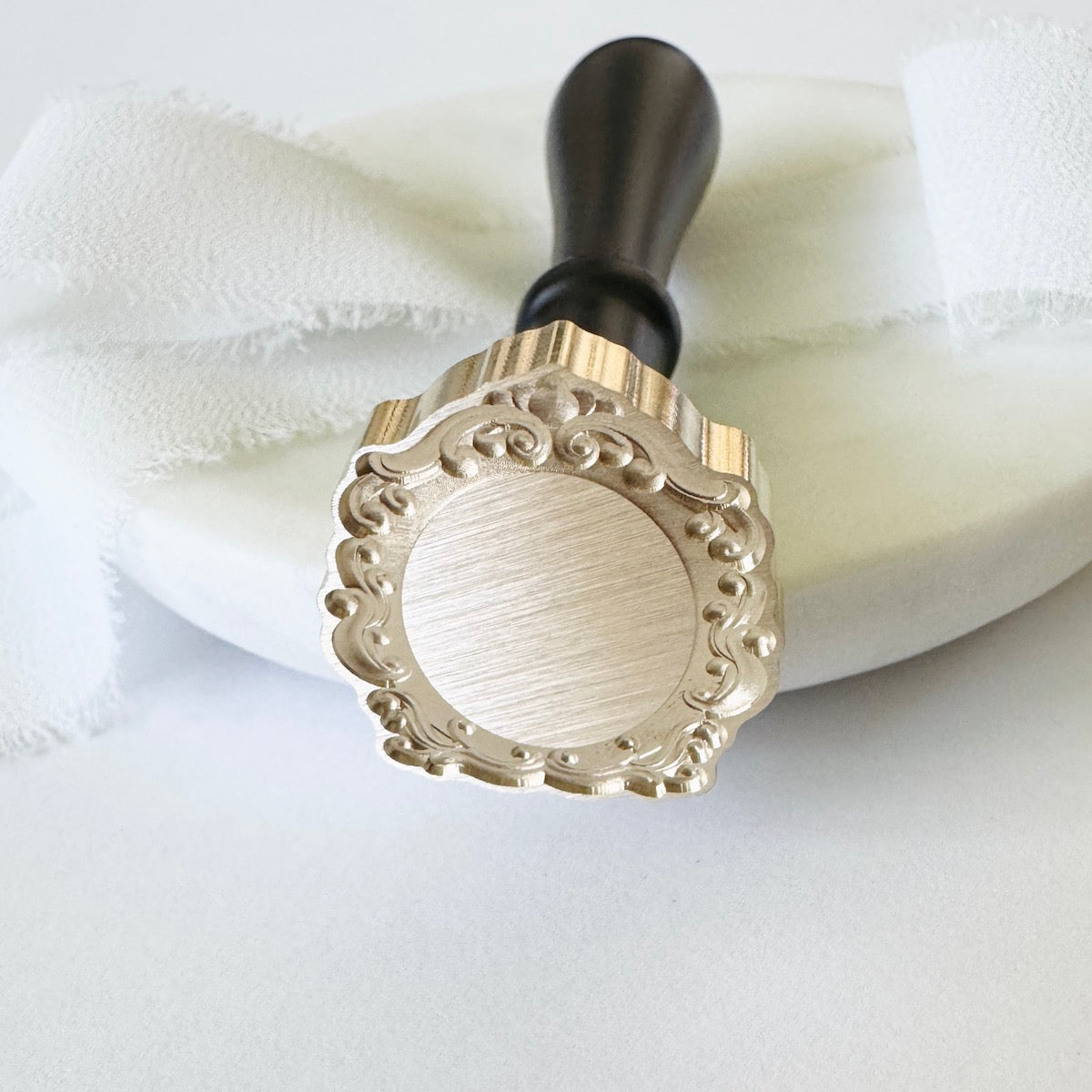 Oval Frame No. 7 Wax Stamp