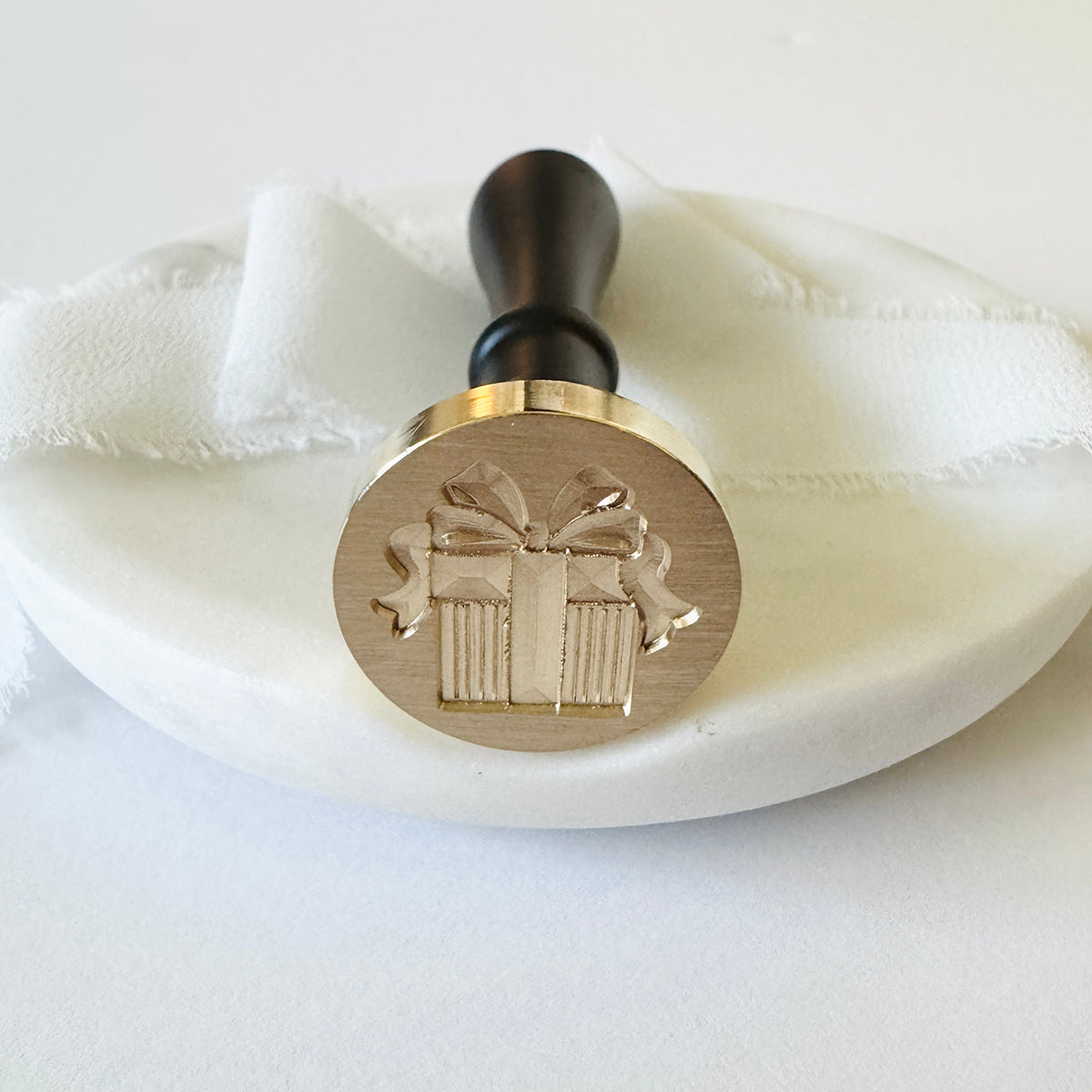 Present Wax Stamp 3-D
