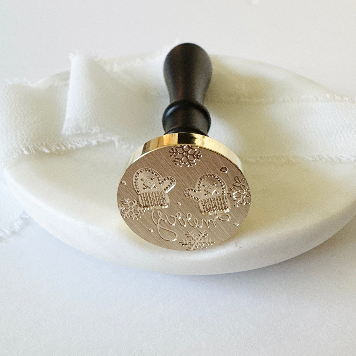 Merry Mittens Wax Stamp