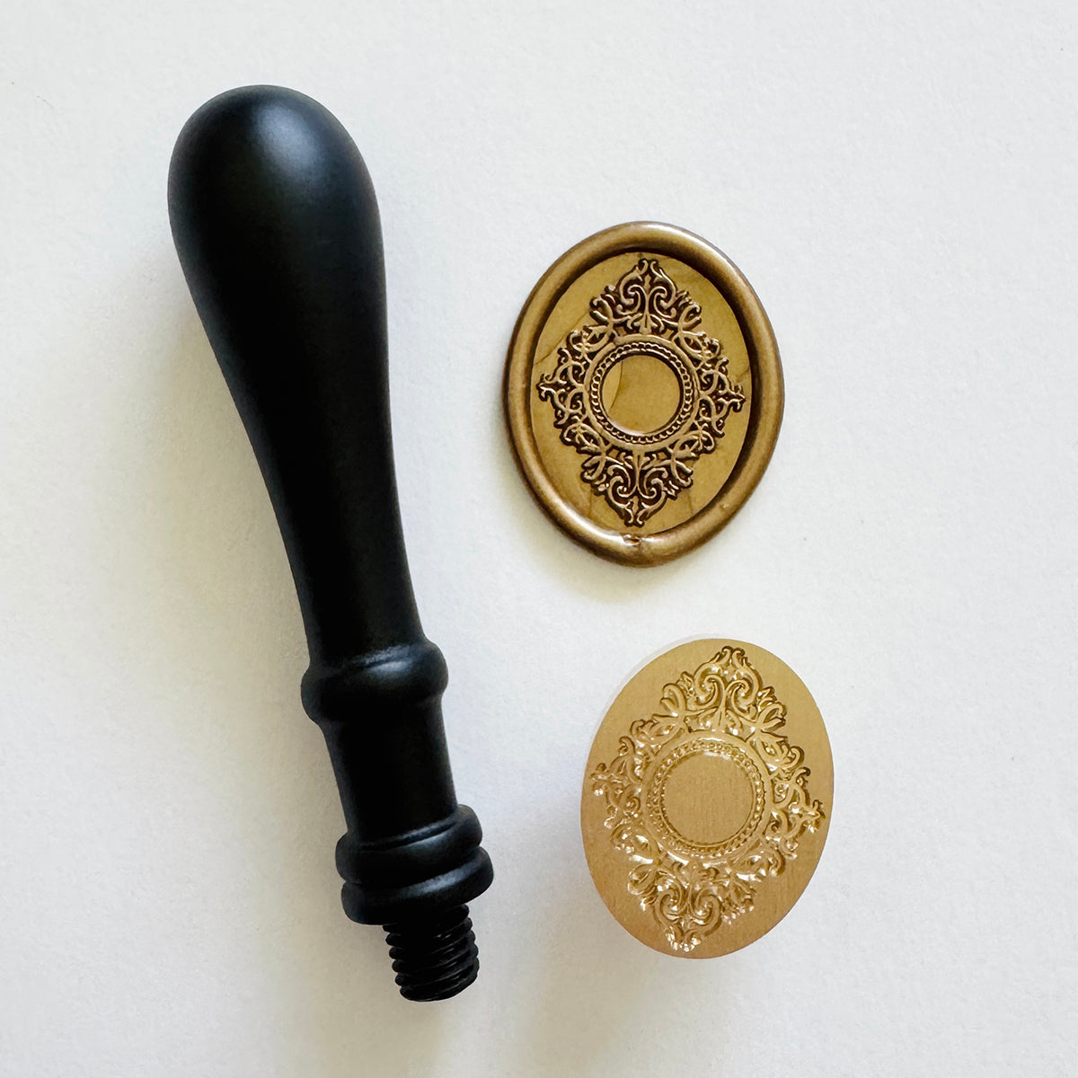 Heirloom Oval Frame Wax Stamp