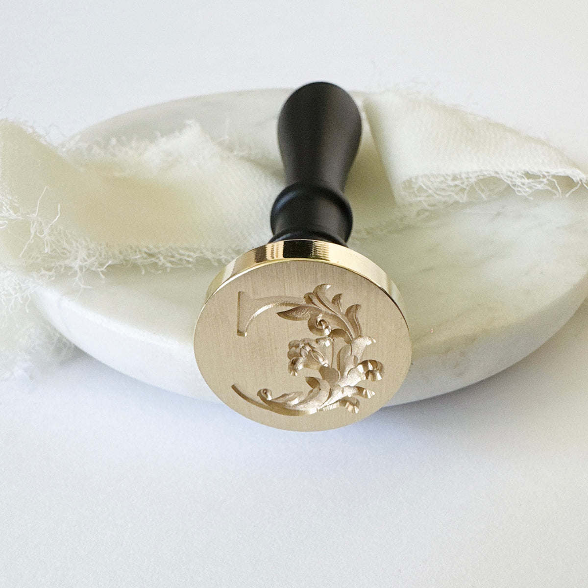 Initial Victorian Leaf Wax Seal Stamp (A-Z)