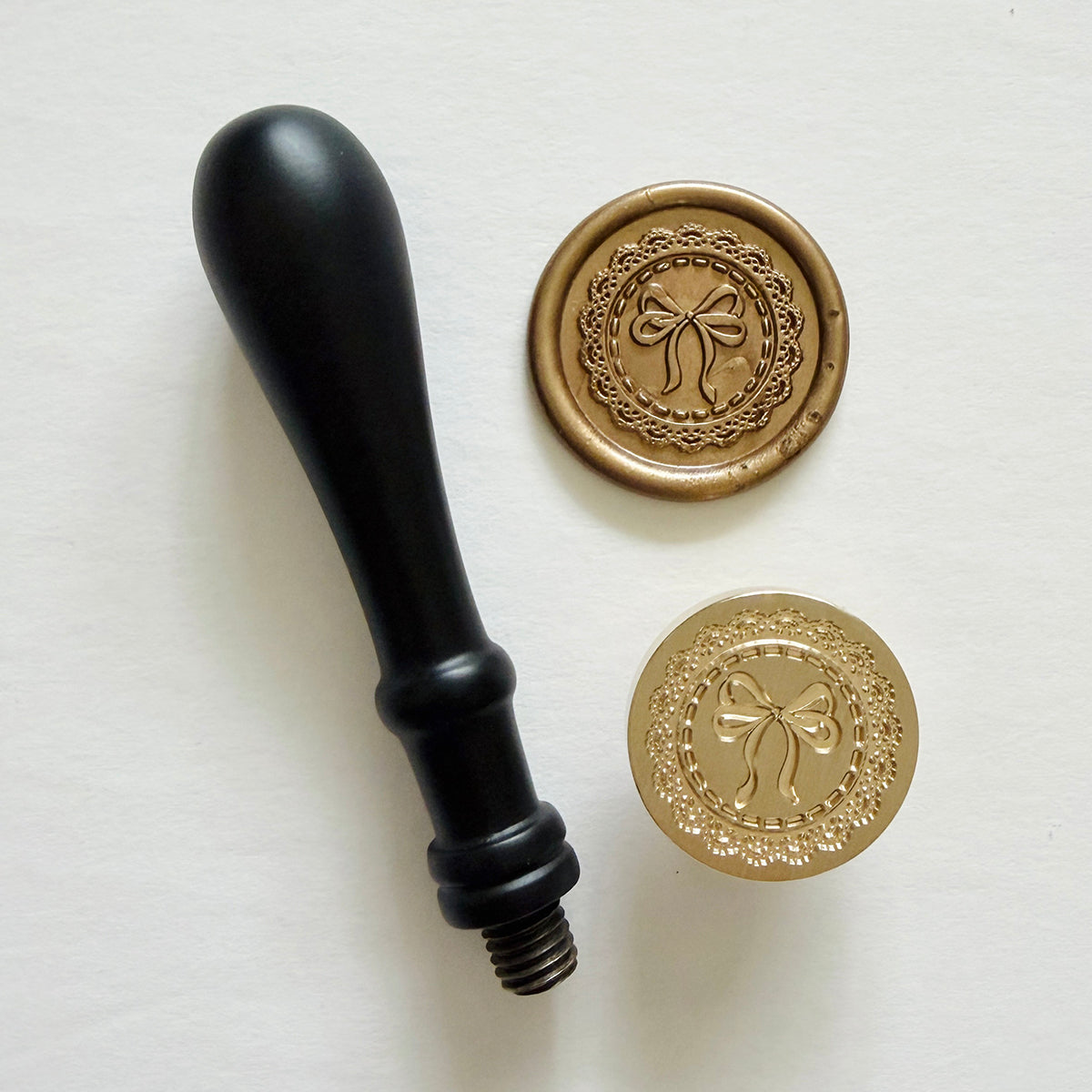 Bows & Lace Frame Wax Seal Stamp