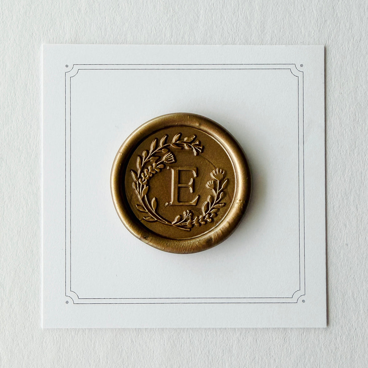 Initial Floral Wreath Round Wax Seal Stamp (A-Z)
