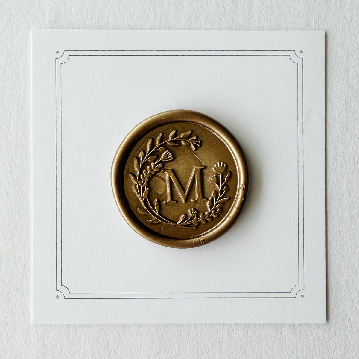 Initial Floral Wreath Round Wax Seal Stamp (A-Z)