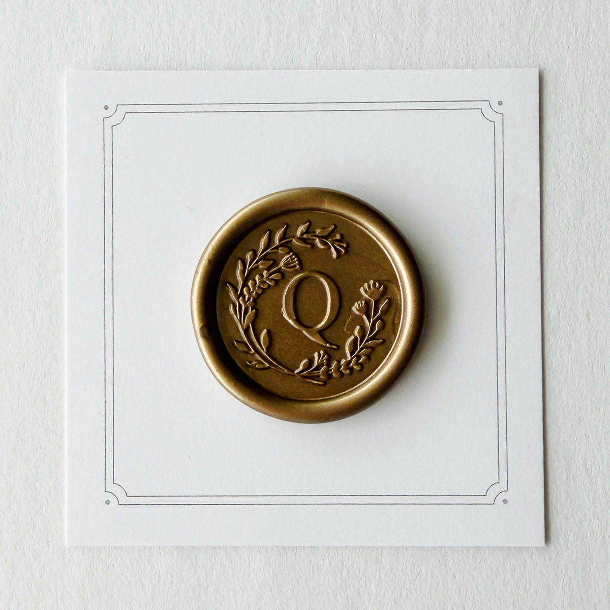 Initial Floral Wreath Round Wax Seal Stamp (A-Z)