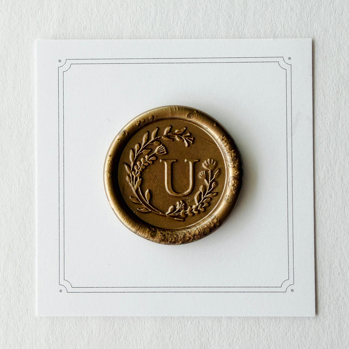 Initial Floral Wreath Round Wax Seal Stamp (A-Z)