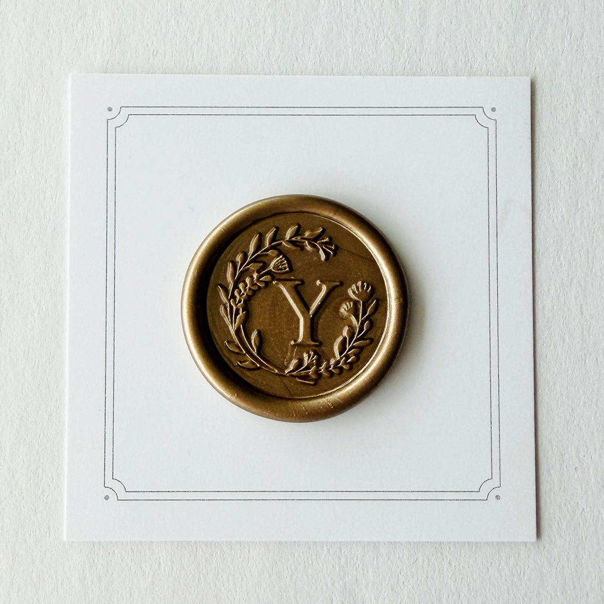 Initial Floral Wreath Round Wax Seal Stamp (A-Z)